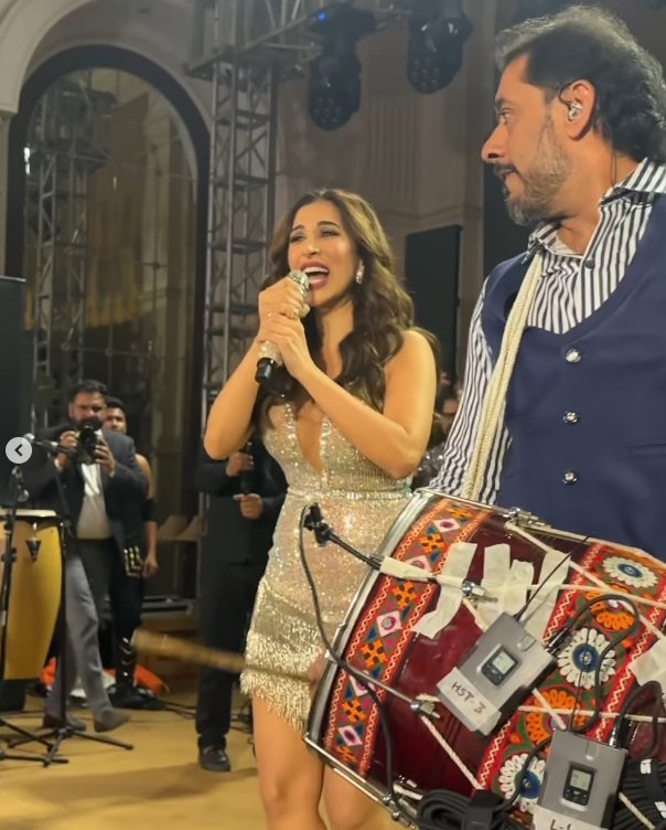 Sophie Choudry's Unforgettable Performance - Experience The Magic For Yourself!