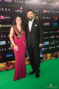 Kabir Bedi & Parveen Dusanj-Bedi on the Green Carpet — IIFA 2018 Bangkok