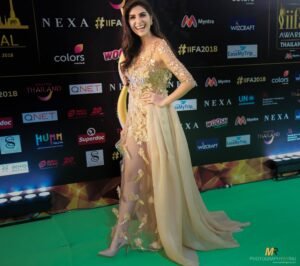 Elnaaz Norouzi on the Green Carpet — IIFA 2018 Bangkok